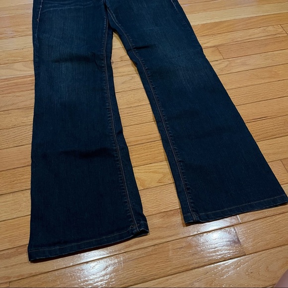Design Lab Dark Wash Bowery Bootcut Jeans - Picture 3 of 15